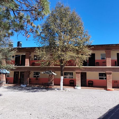 Hotel Hacienda Las Barrancas Del Cobre Areponapuchi Eksteriør billede