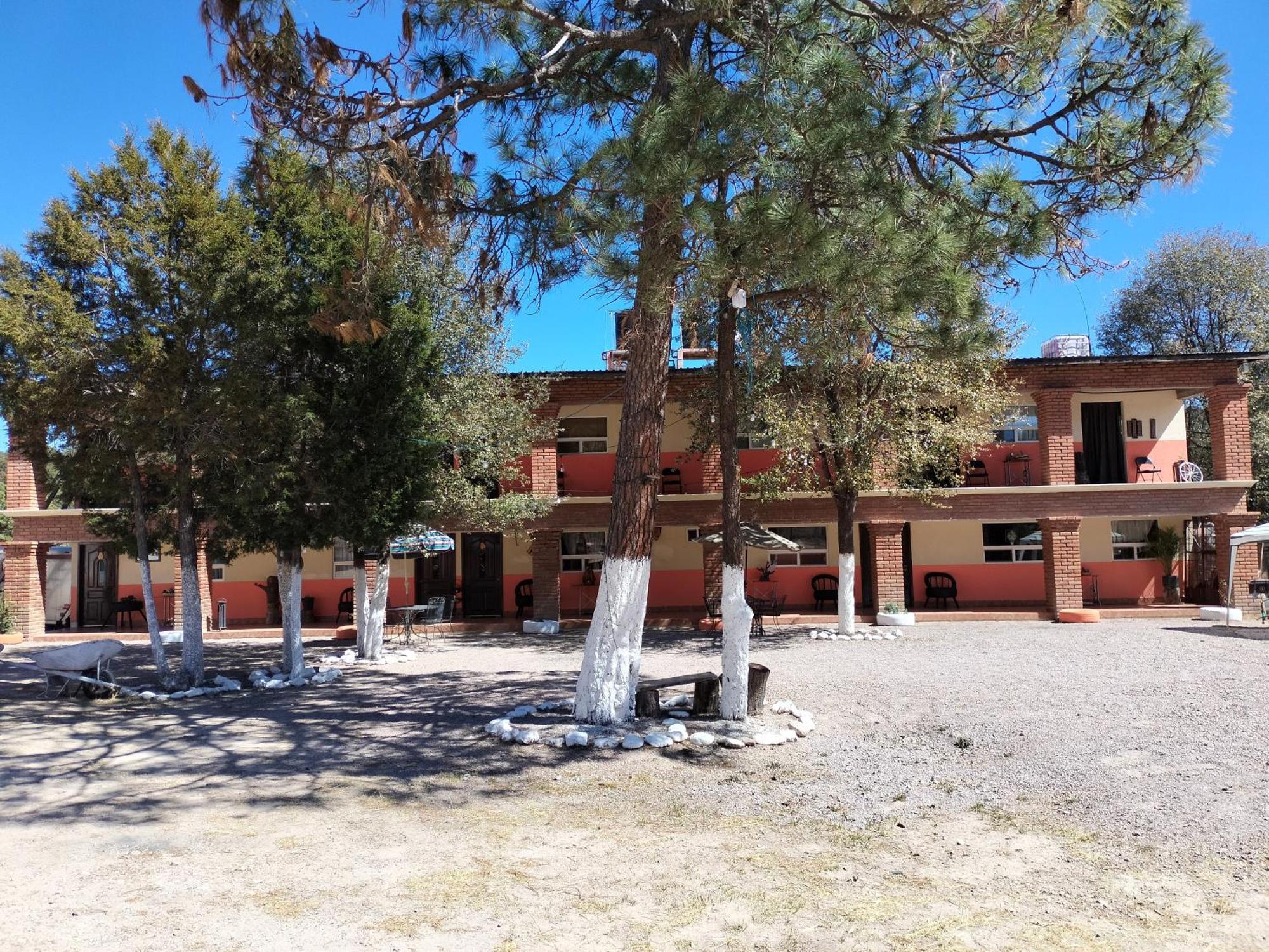 Hotel Hacienda Las Barrancas Del Cobre Areponapuchi Eksteriør billede